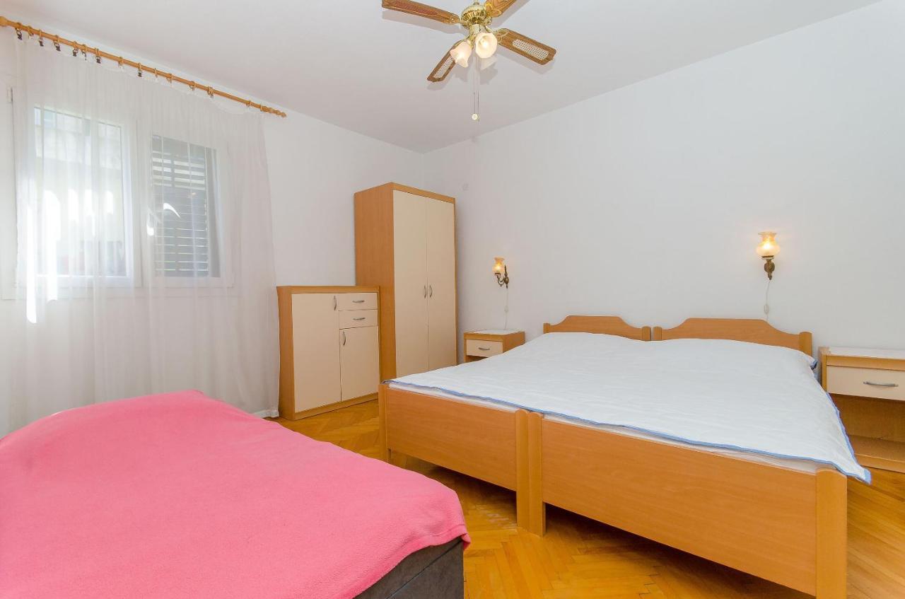 Apartments Kata Supetar Bagian luar foto