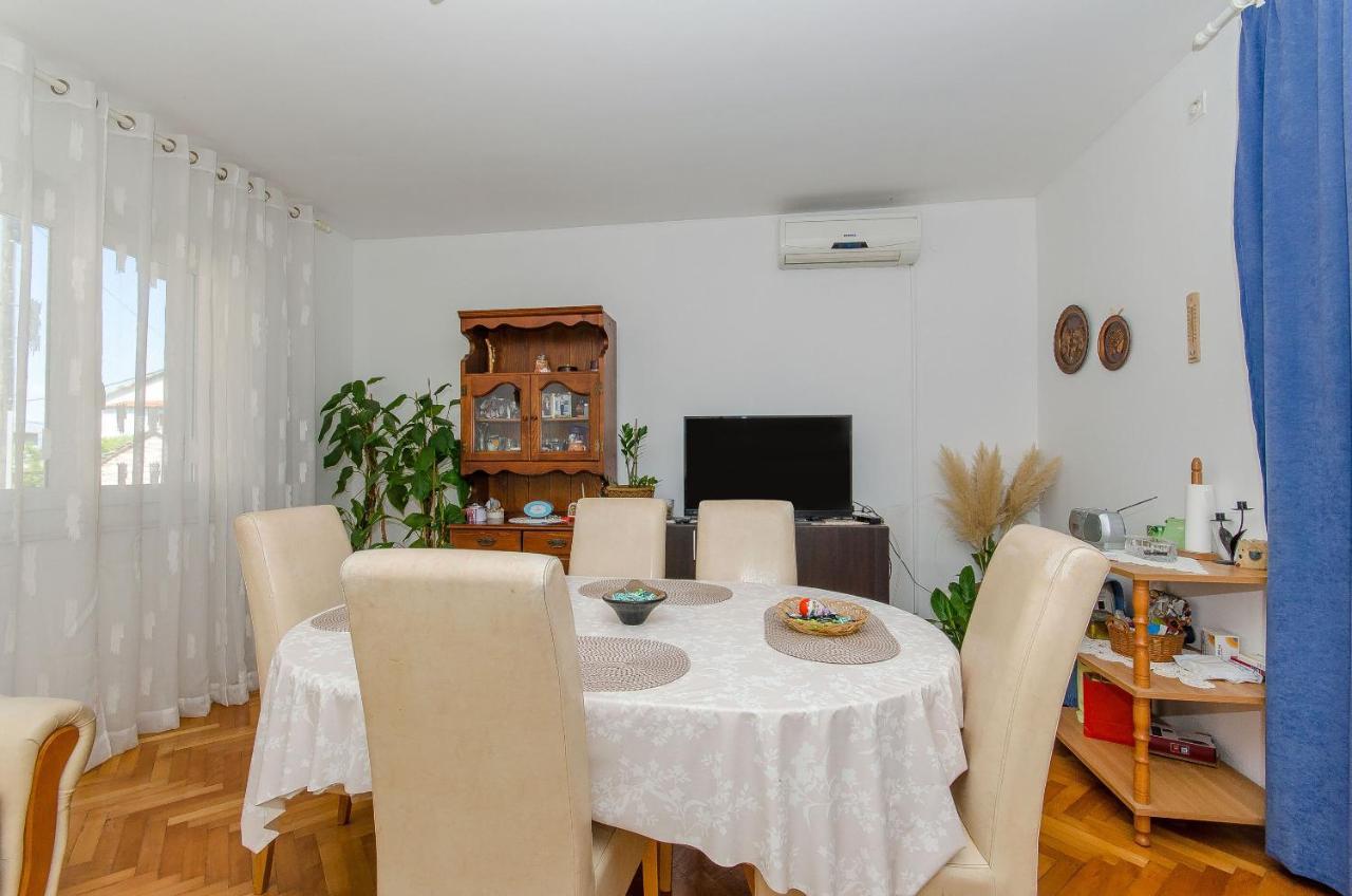 Apartments Kata Supetar Bagian luar foto